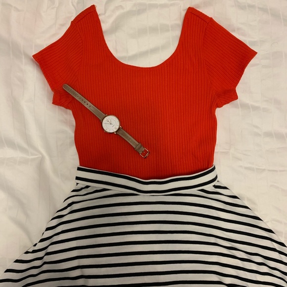 Garage Ribbed Crop Top